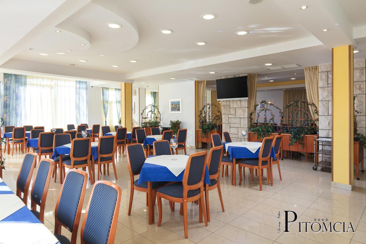 Villa Pitomcia (Adults Only) Podstrana Ngoại thất bức ảnh