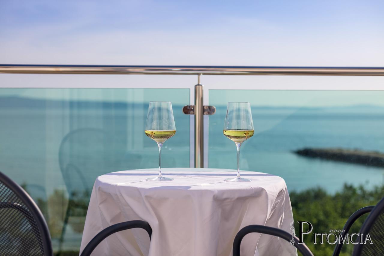 Villa Pitomcia (Adults Only) Podstrana Ngoại thất bức ảnh
